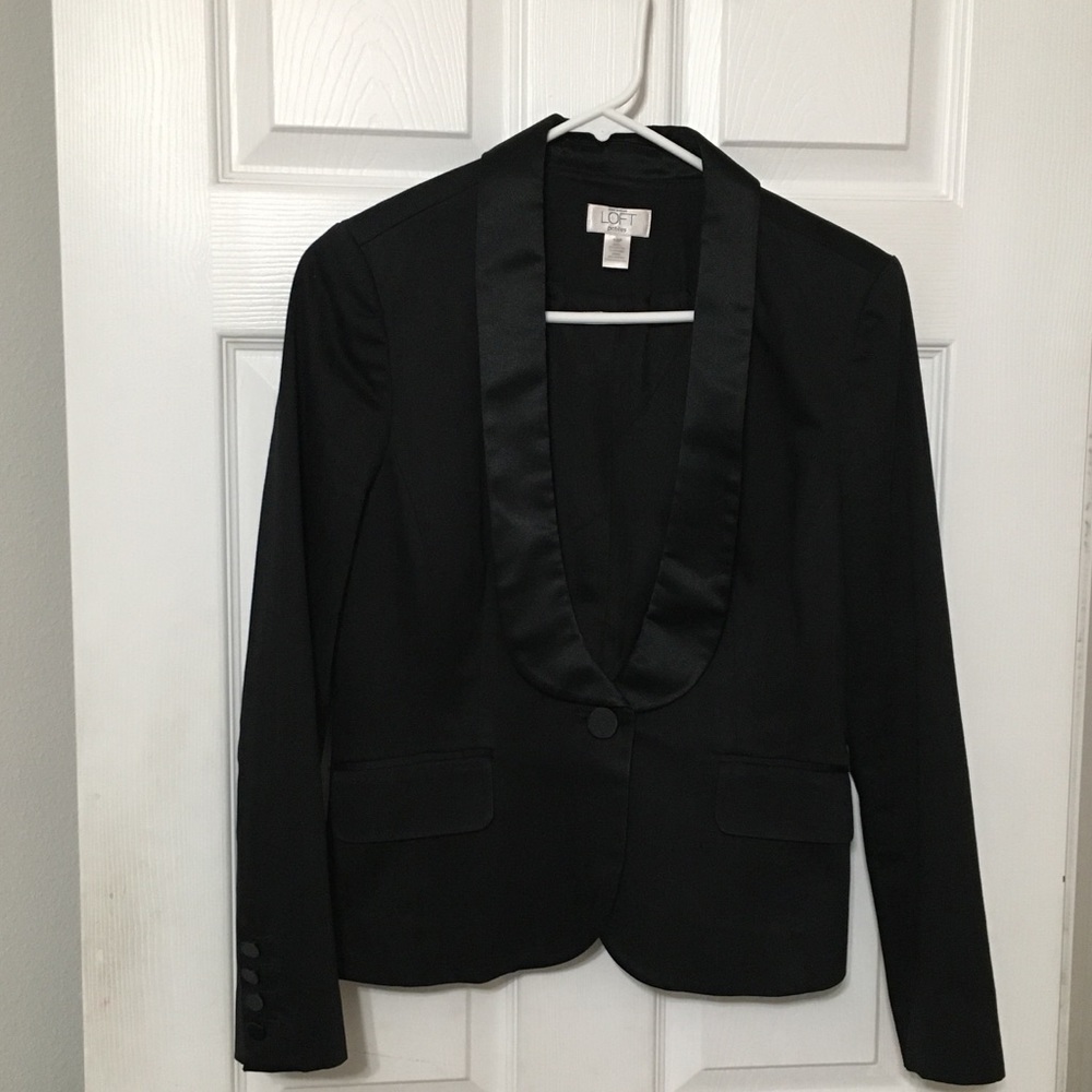 LOFT tuxedo jacket